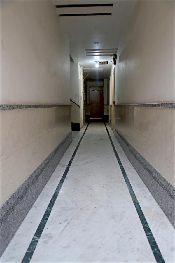 Hotel Klick International At "5 Min Walking " From New Delhi Railway Station Buitenkant foto